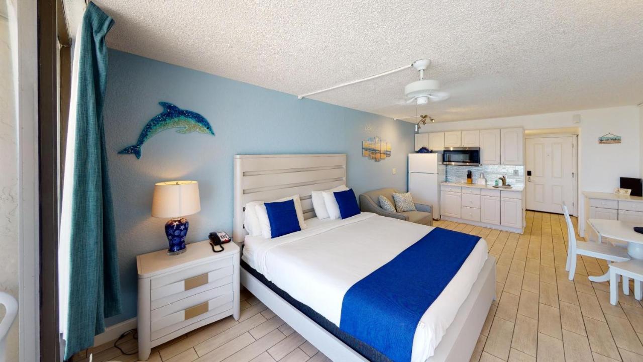 Island Inn Beach Resort Сант Пит Бич Экстерьер фото