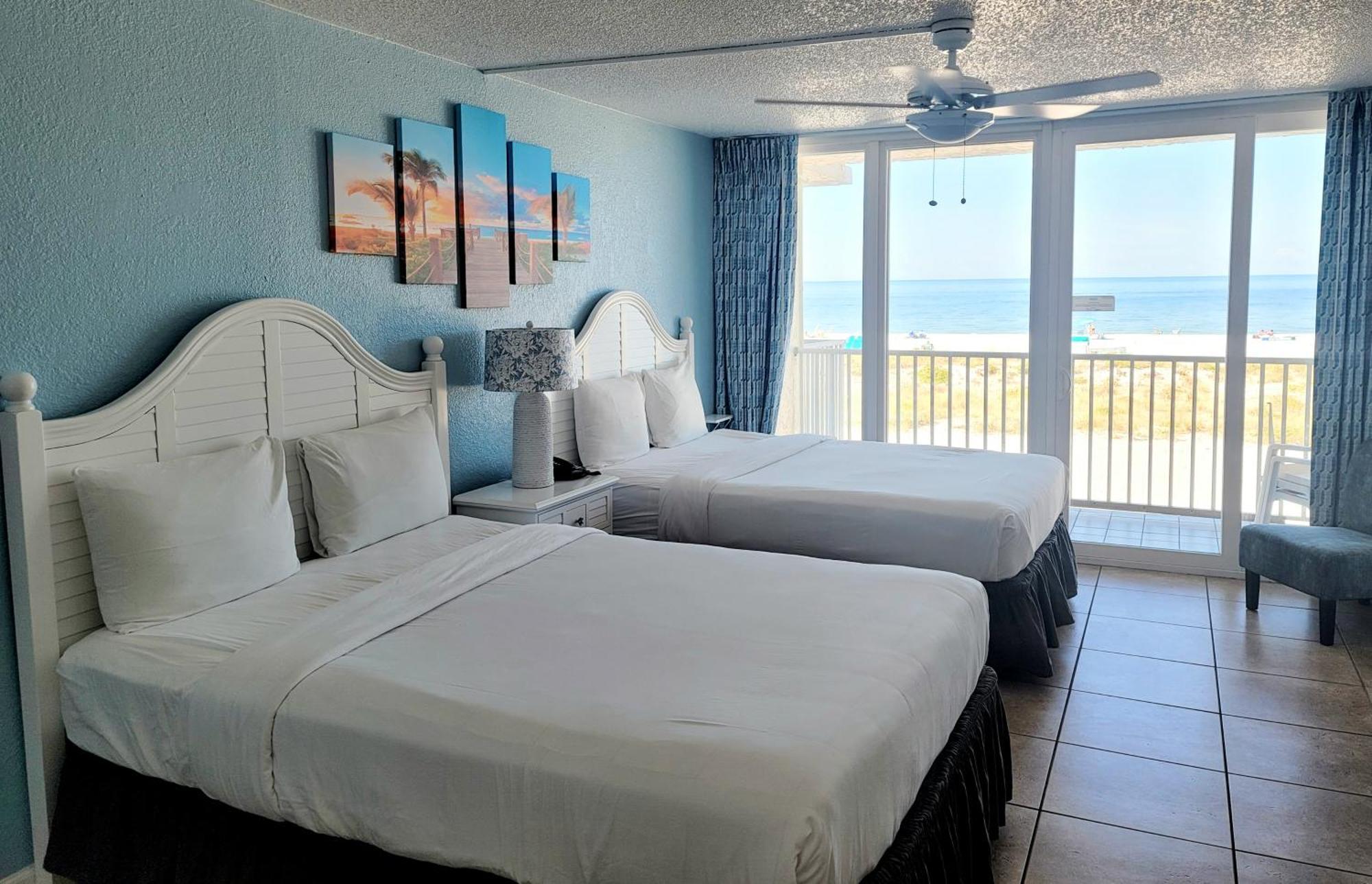 Island Inn Beach Resort Сант Пит Бич Экстерьер фото